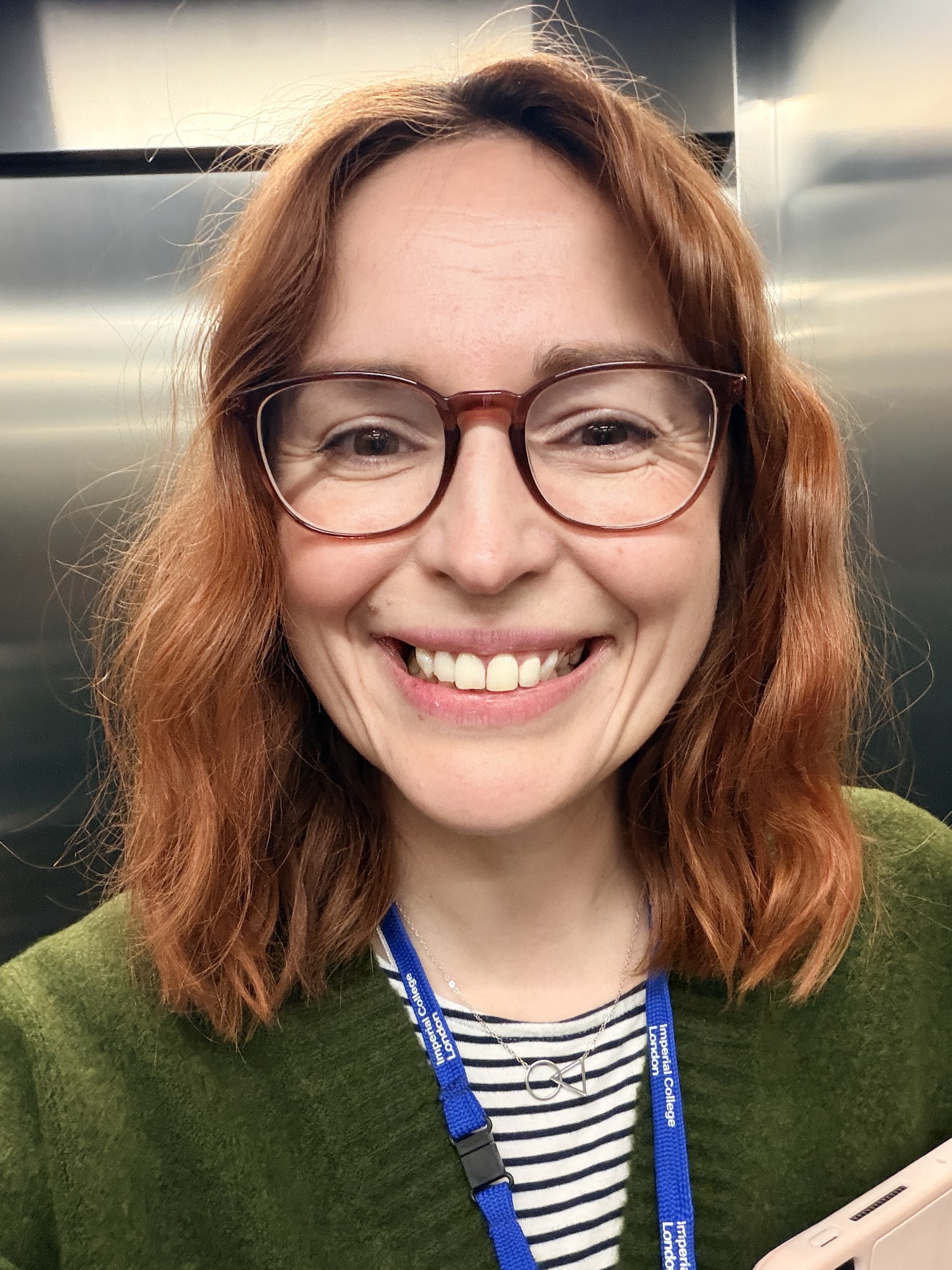 Photograph of Dr Lindsay Dewa